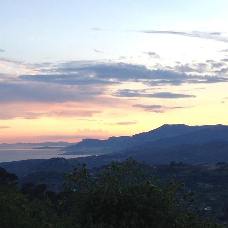 Sunset With View In Seborga Apartment Exterior foto